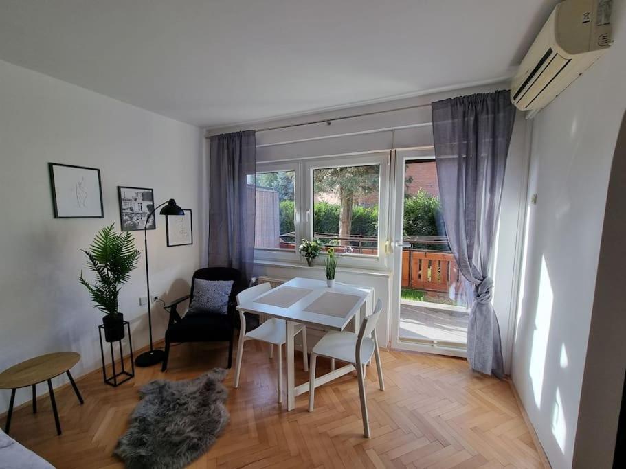 The Rowhouse Apartment Ljubljana - Free Parking Eksteriør bilde